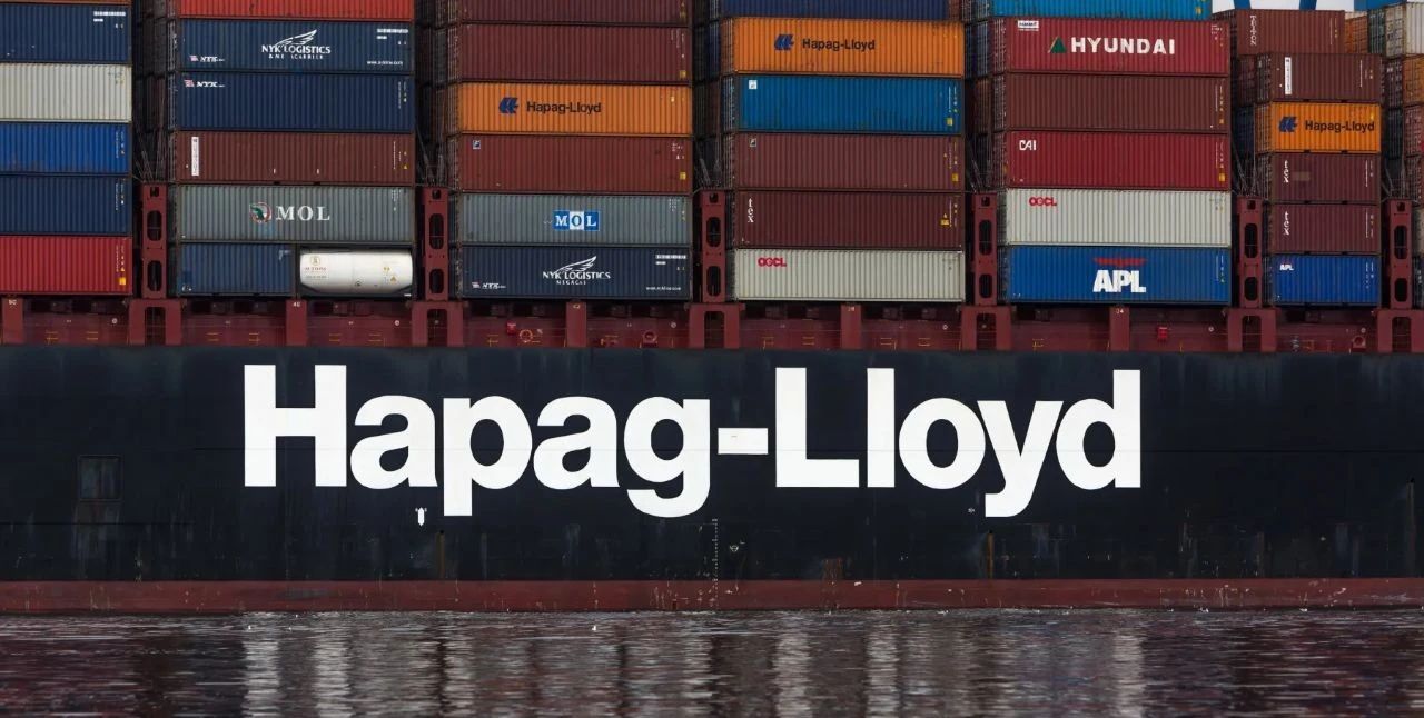 ¿Por qué Hapag-Lloyd Aumenta $1000 por Contenedor a partir del 1 de Agosto?