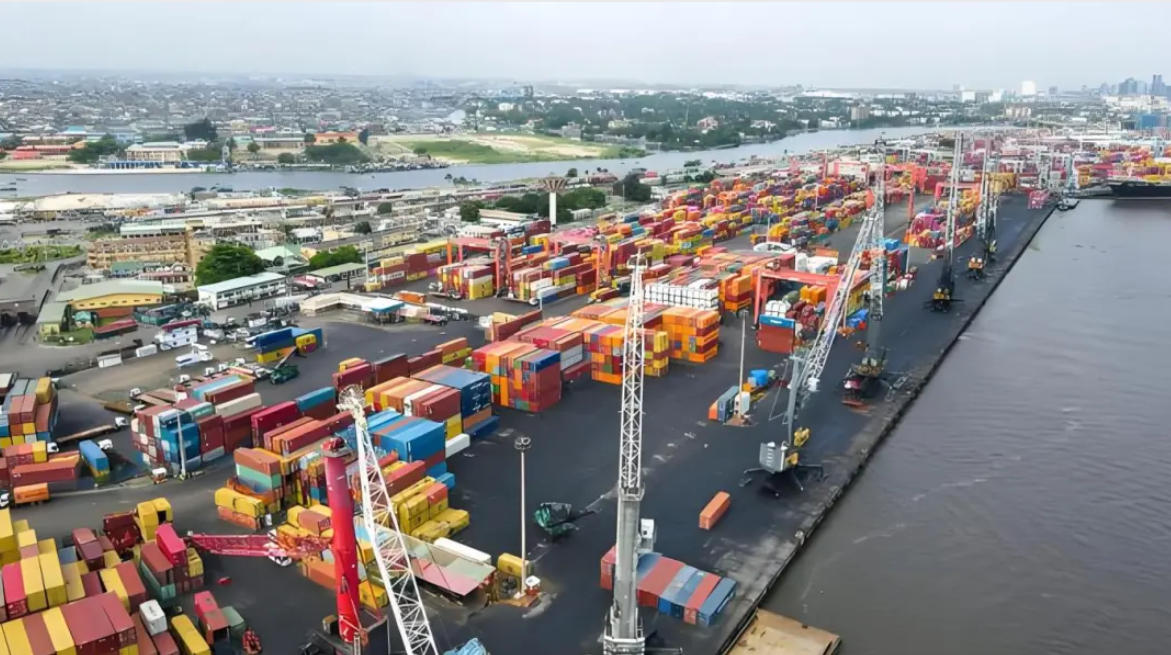 ¿Qué es el despacho de aduanas documentario y qué documentos se requieren?