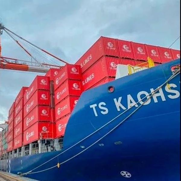 alto beneficio! Una naviera anunció oficialmente que volverá a la ruta Asia-Norteamérica