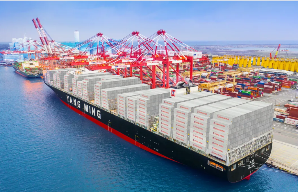 Cómo Yang Ming navega la volatilidad del mercado: Recuperación en Q3 pese a riesgos geopolíticos