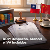 Escritorio con documentos de aduana, sello, banderas de China y Chile, servicio DDP
